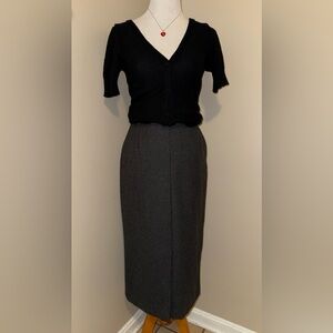 Vintage Giorgio Armani Gray 100% Wool Pencil Skirt,Size-(IT)-40/(US)-6